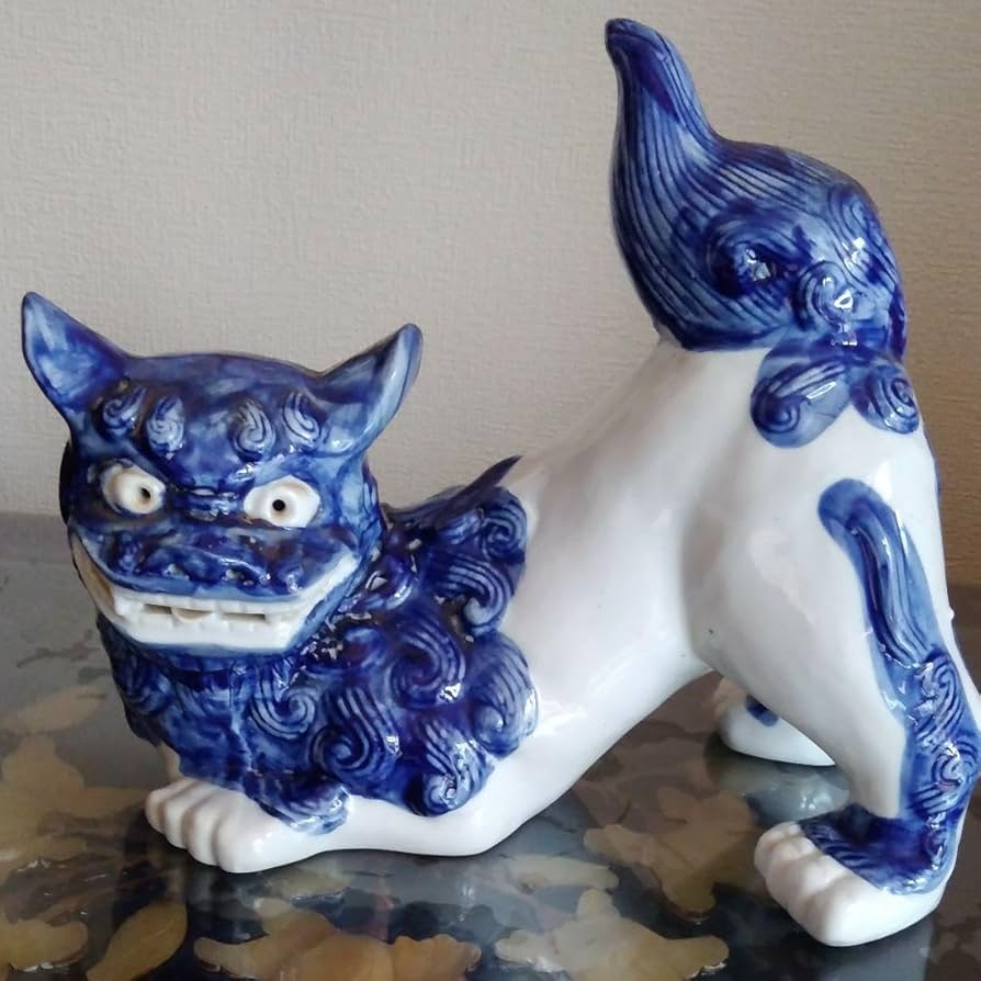 唐獅子の置物 唐獅子 木彫り 木製 1対 2個 中国美術 獅子 シーサー 狛犬